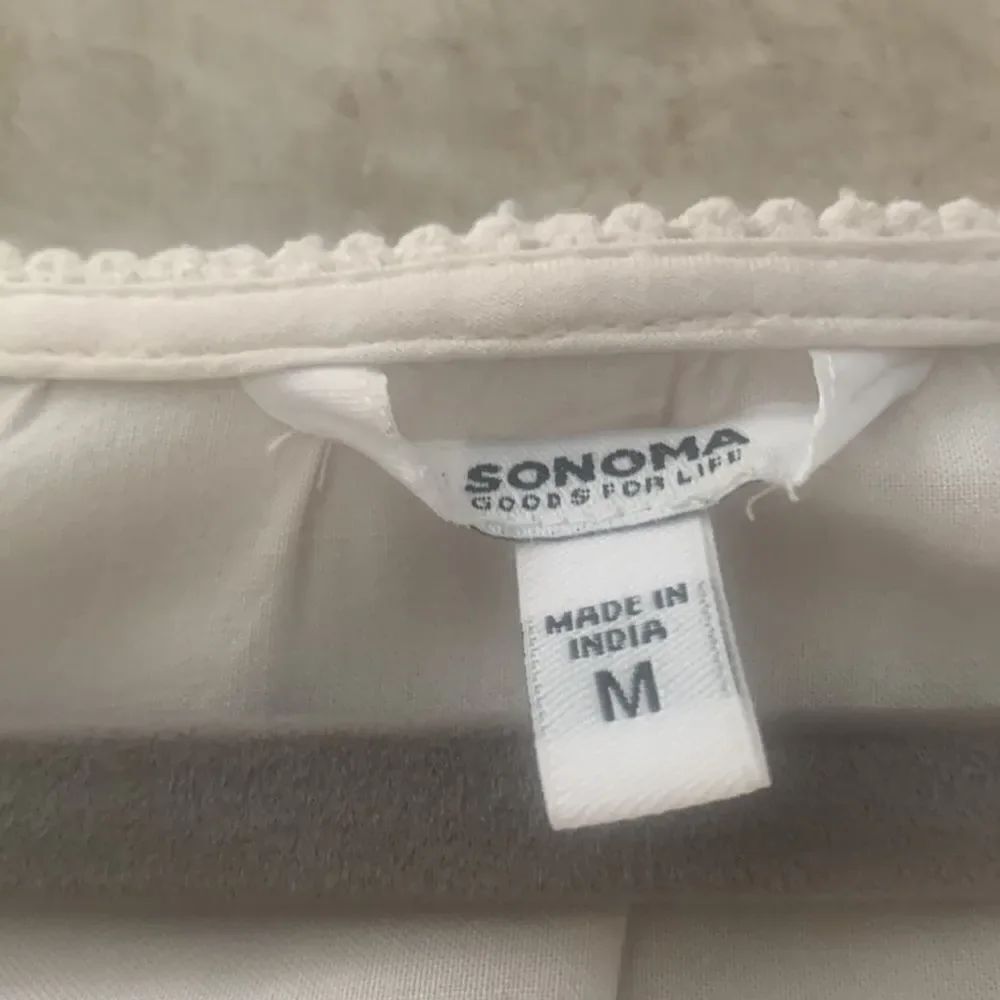 Off White Eyelet Top M - Picture 5 of 6
